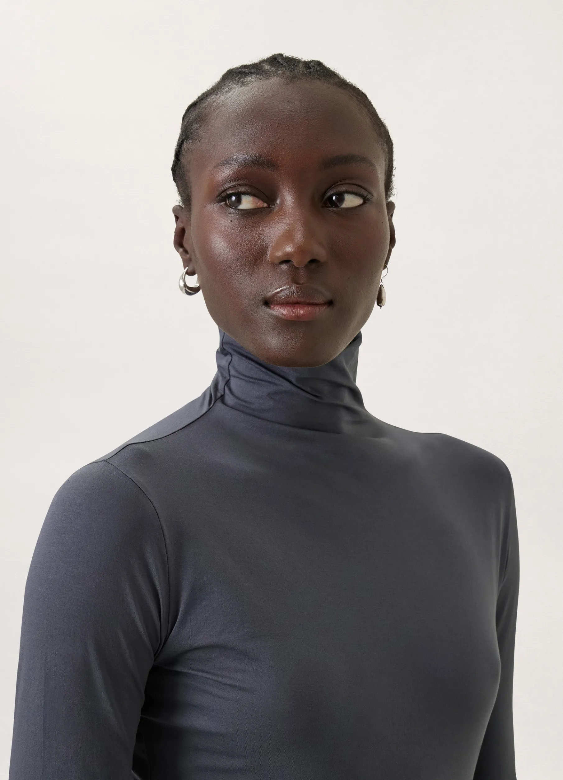 Twisted Second Skin High Neck