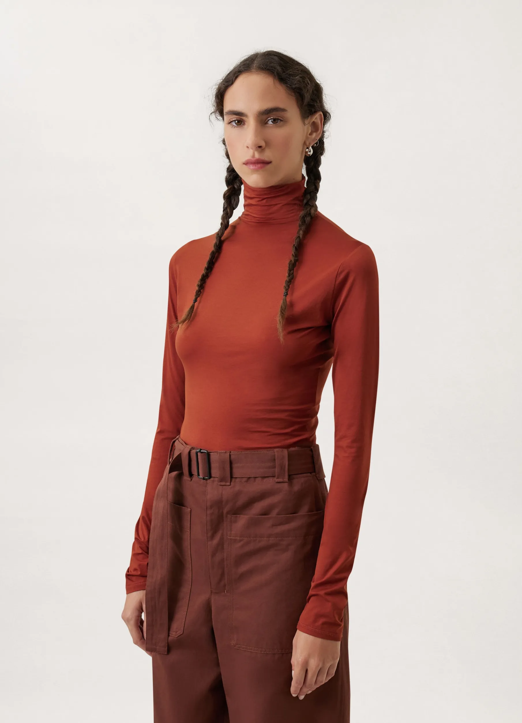 Twisted Second Skin High Neck