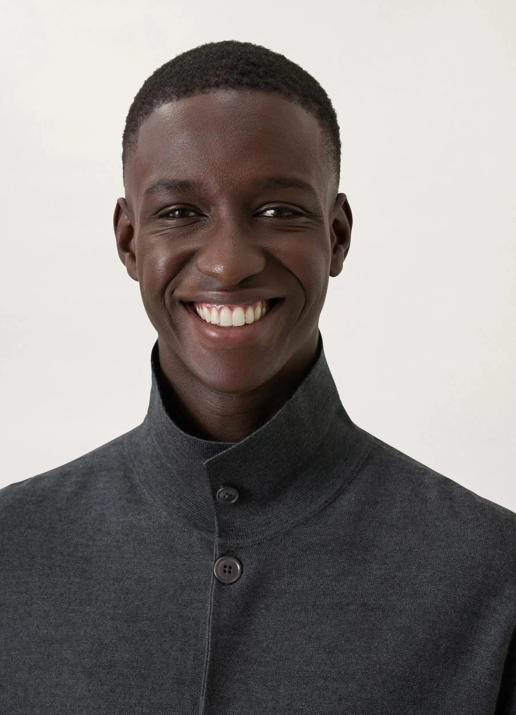 Convertible Collar Knit Shirt