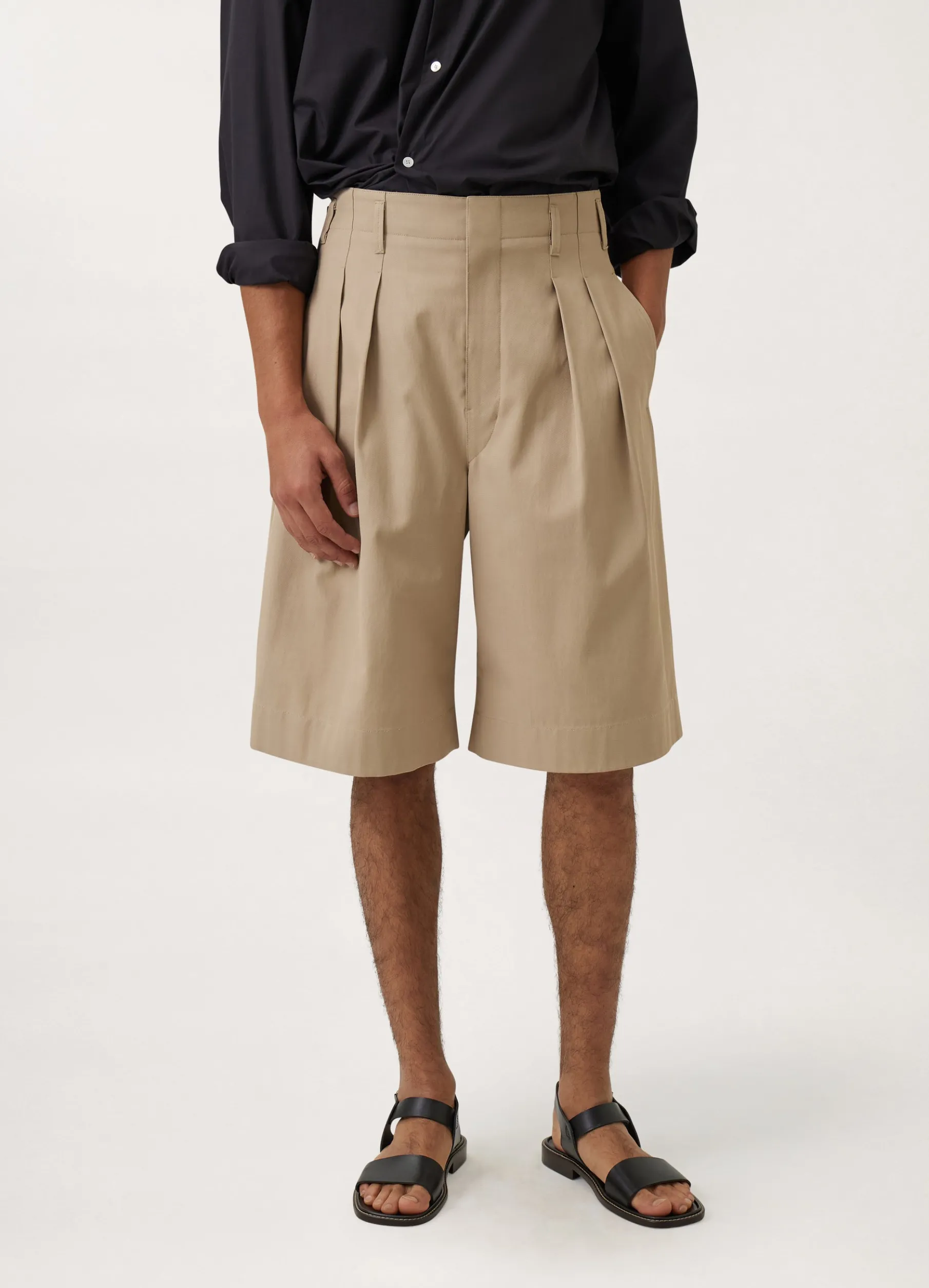 Pleated Bermuda Shorts