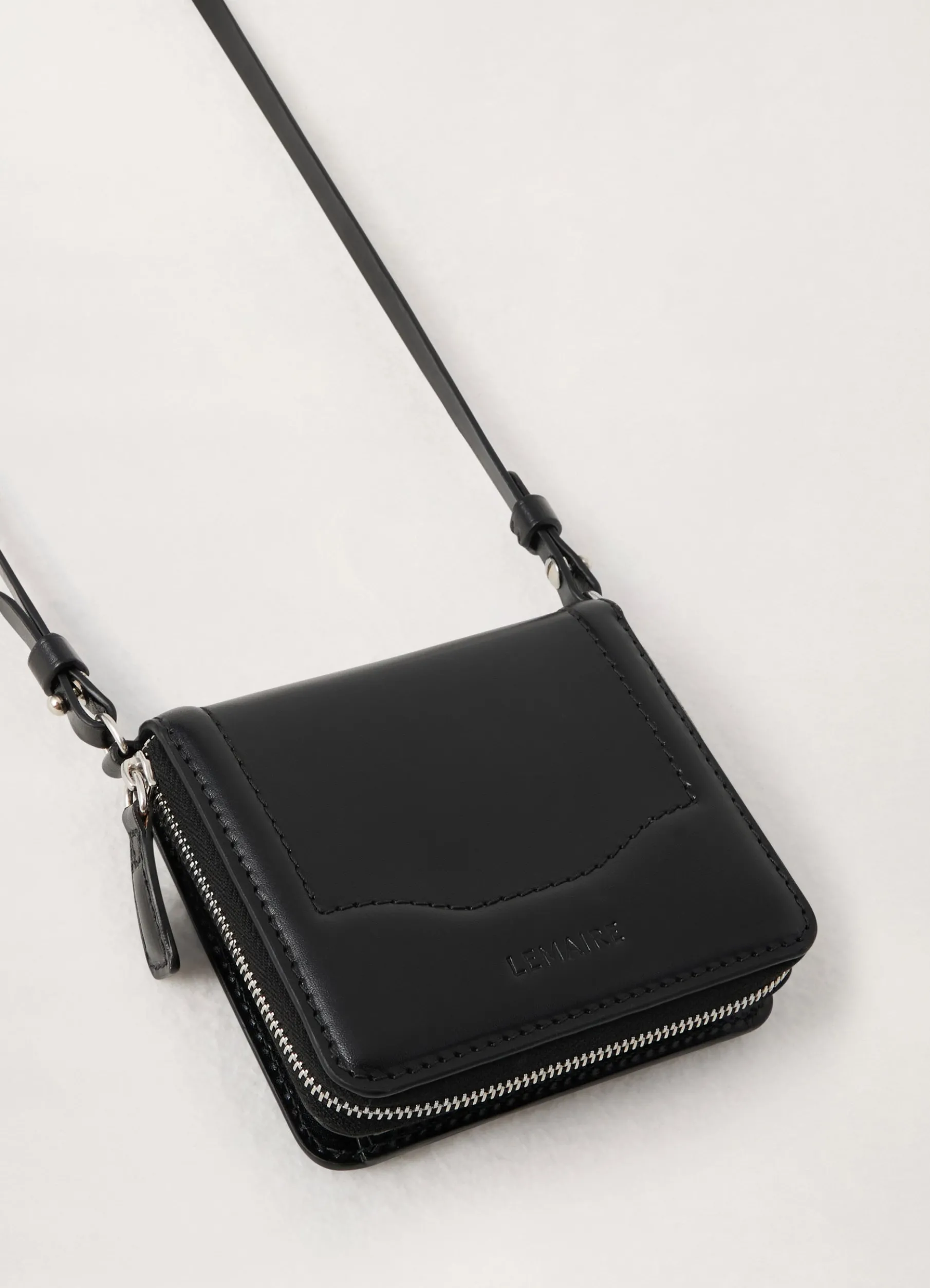 Ransel Square Zip Wallet