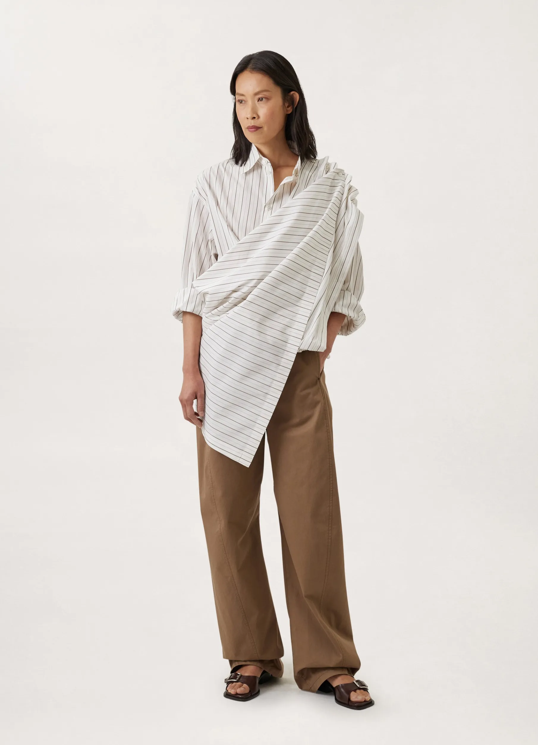 Light Belted Twisted Pants