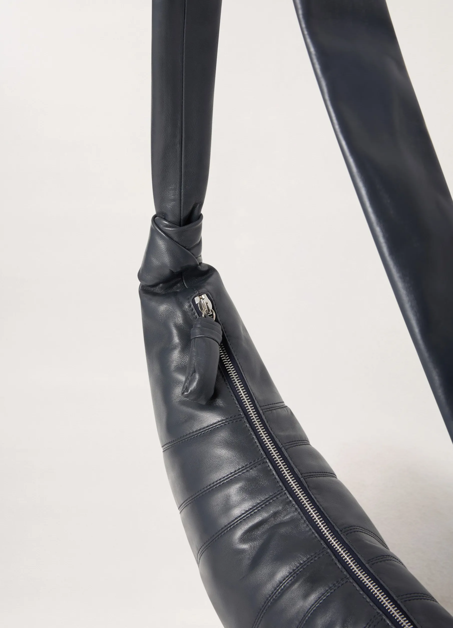 Medium Croissant Bag